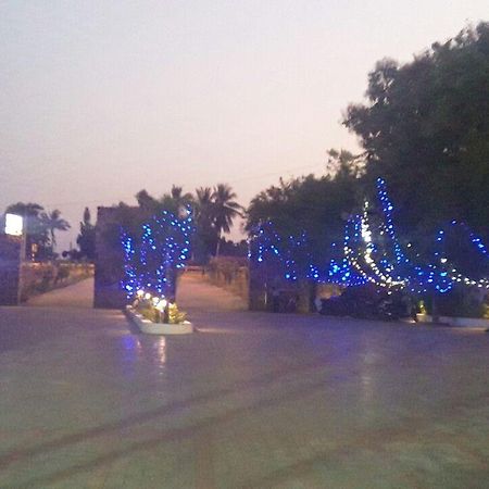 King Paradise Otel Tiruchirappalli Dış mekan fotoğraf