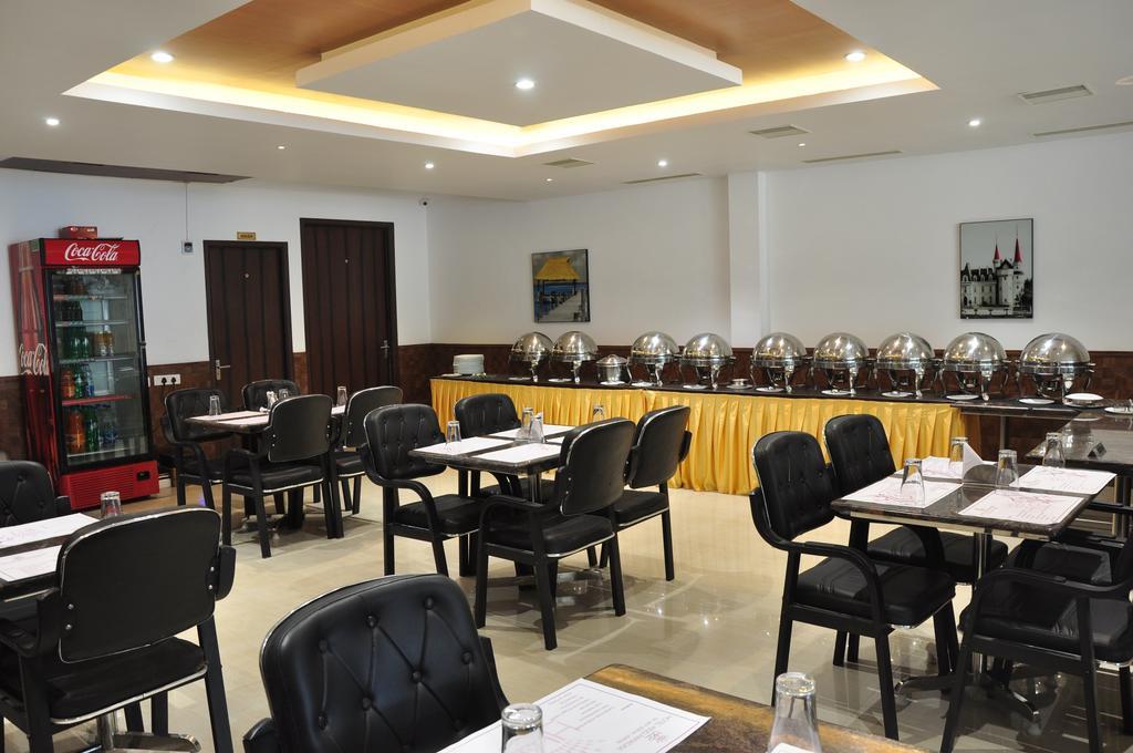 King Paradise Otel Tiruchirappalli Dış mekan fotoğraf
