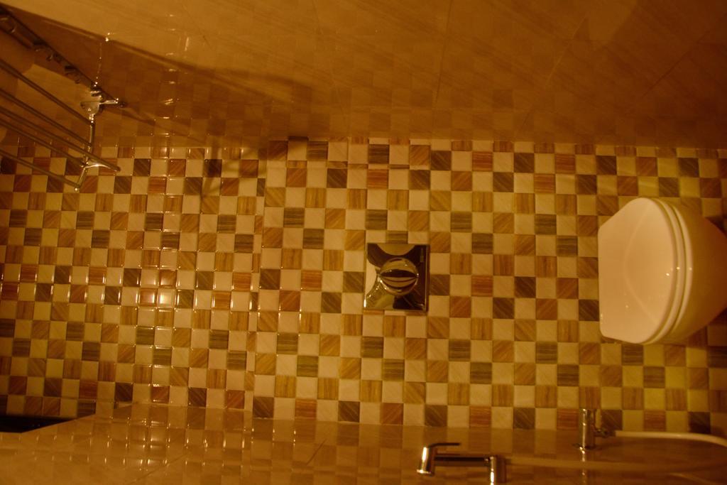 King Paradise Otel Tiruchirappalli Dış mekan fotoğraf
