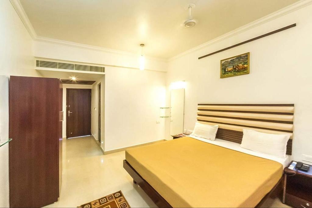 King Paradise Otel Tiruchirappalli Dış mekan fotoğraf