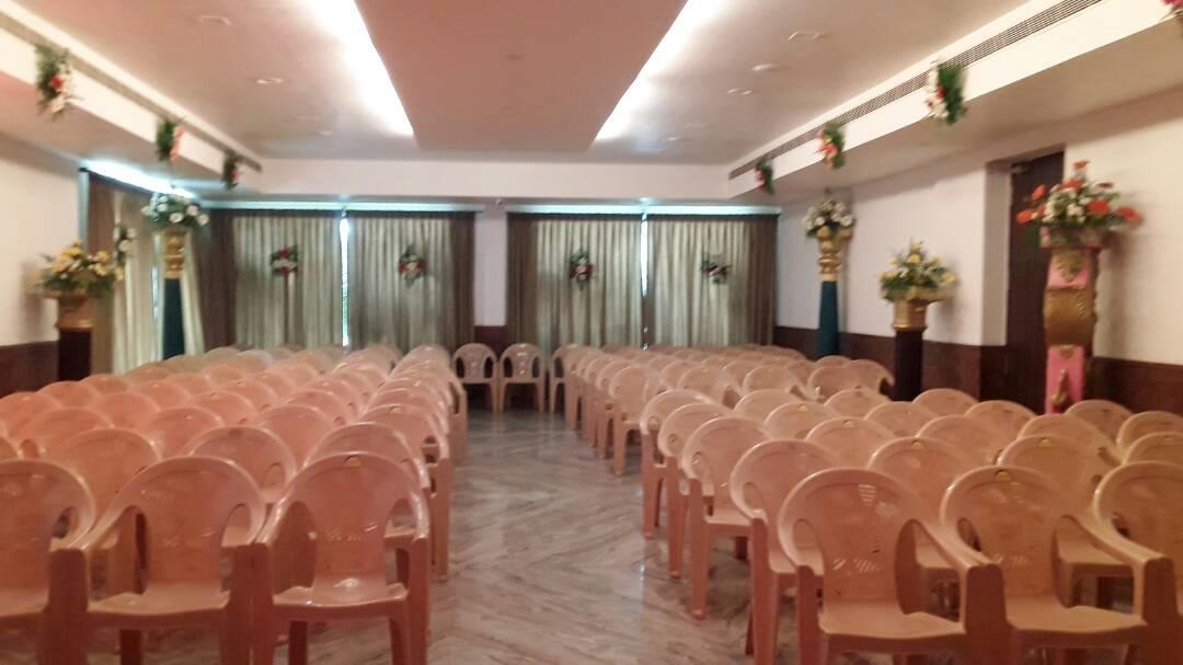 King Paradise Otel Tiruchirappalli Dış mekan fotoğraf